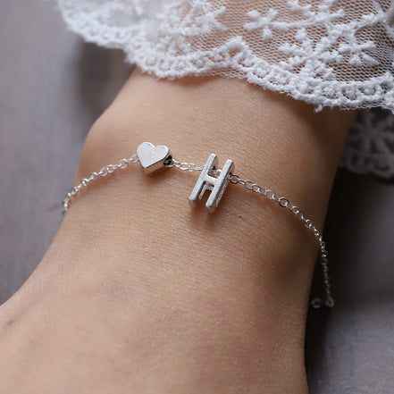 Fashionable Alloy Heart Letter Bracelet for Wholesale