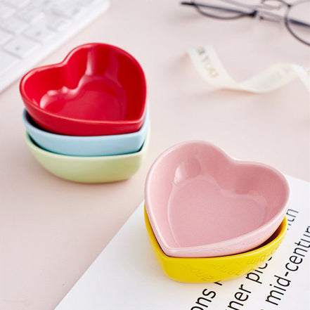 Colorful Heart-Shaped Ceramic Feeding Bowl for Pets