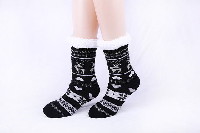 Striped Knitted Socks with Heart Design