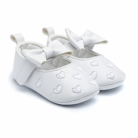 Newborn Soft Bottom Heart Shape Baby Girl Shoes
