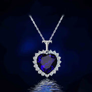 Ocean Star Heart-shaped Crystal Pendant Necklace