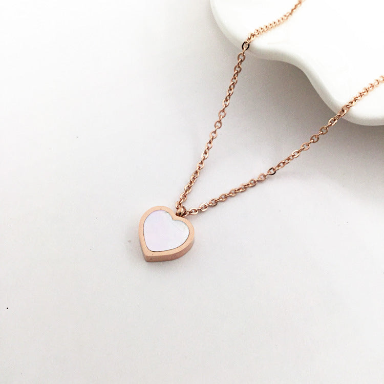 Heart Necklace - Collier for Clavicle