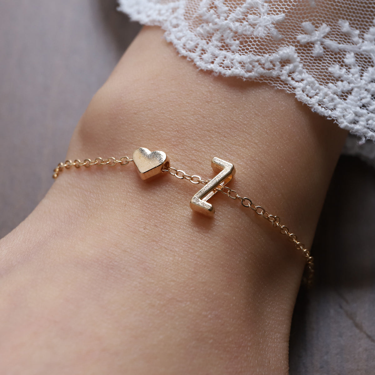 Fashionable Alloy Heart Letter Bracelet for Wholesale