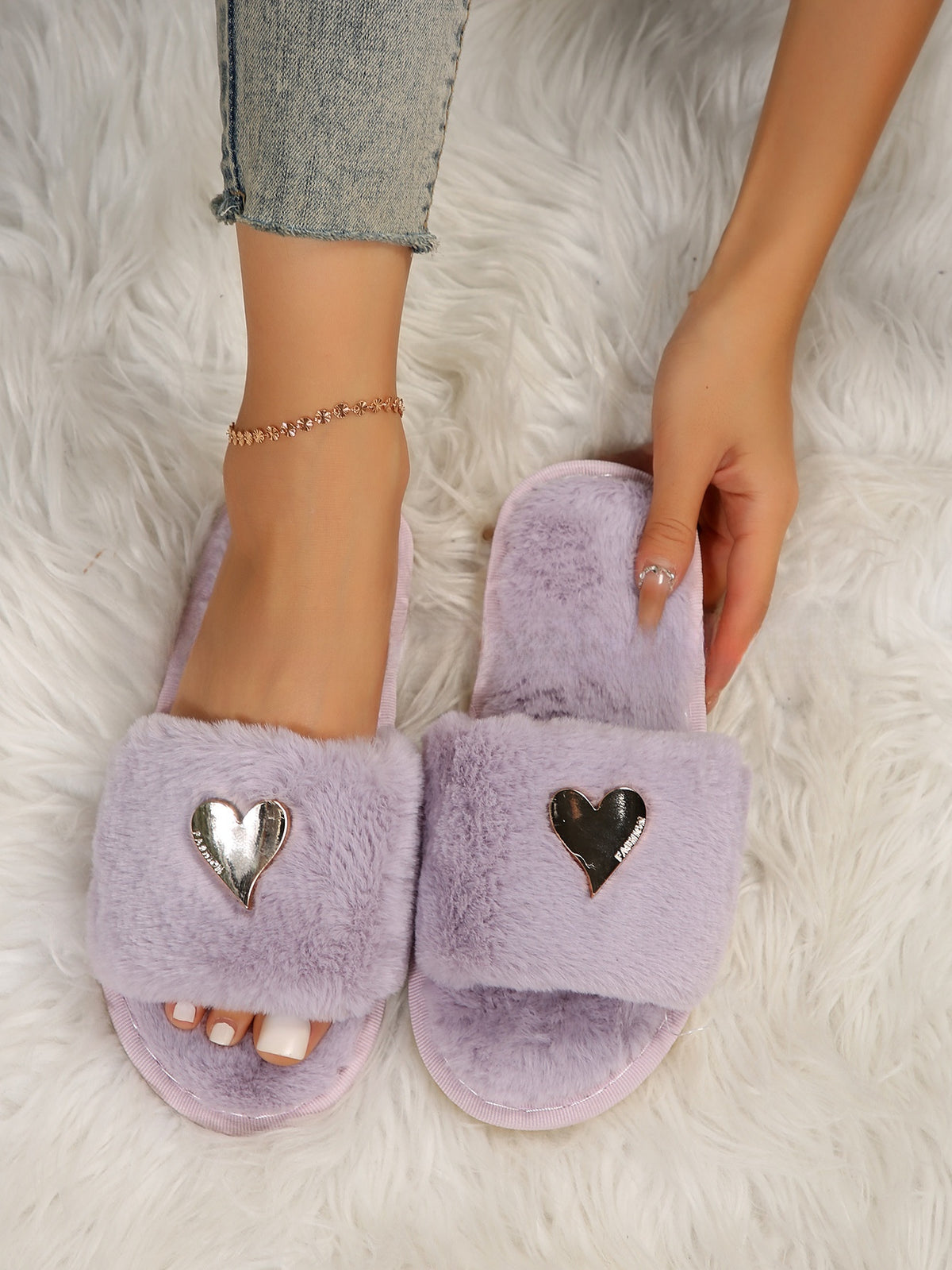 Women's Heart-Shaped Furry Home Slippers