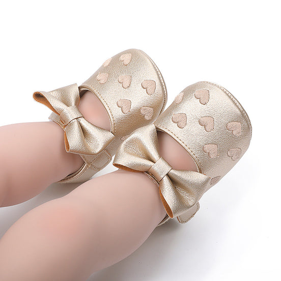 Newborn Soft Bottom Heart Shape Baby Girl Shoes