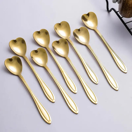 8pcs Heart Shaped Stainless Steel Spoon Set for Kitchen