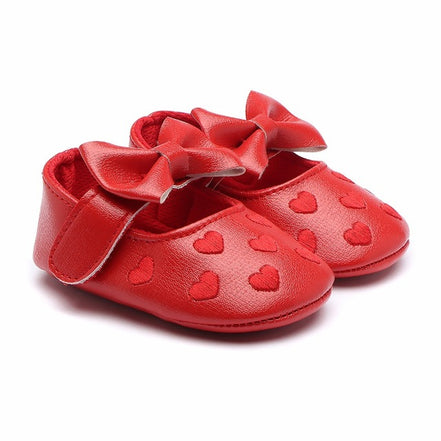 Newborn Soft Bottom Heart Shape Baby Girl Shoes