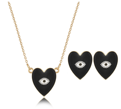 Heart-Shaped Diamond Necklace for Women