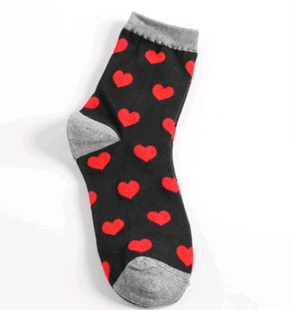 Heart-Shaped Cotton Mid-Calf Socks for Women