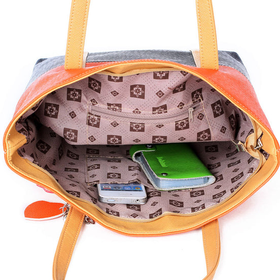 Candy Color Women's Bag with Heart Pendant (Shoulder Bag)