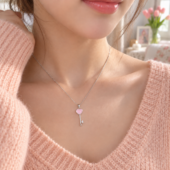 Korean Style Heart Pendant Necklace with Pink Stone