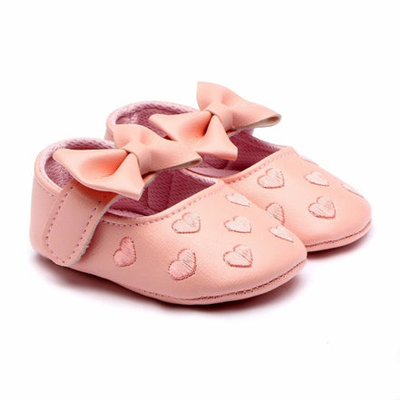 Newborn Soft Bottom Heart Shape Baby Girl Shoes
