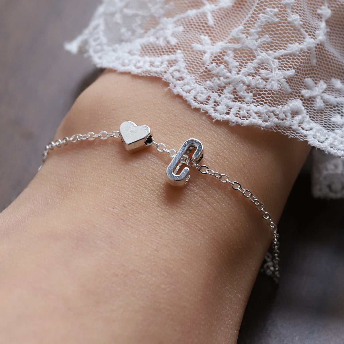 Fashionable Alloy Heart Letter Bracelet for Wholesale
