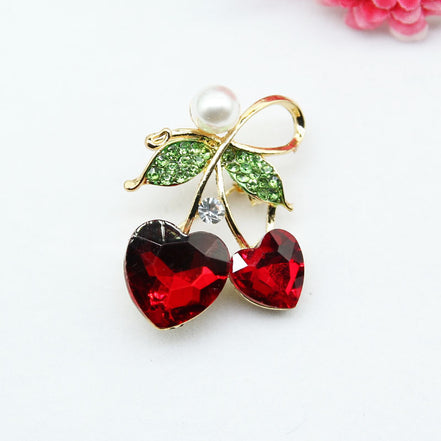 Red Glass Heart Brooch - Luxury Wedding Accessory