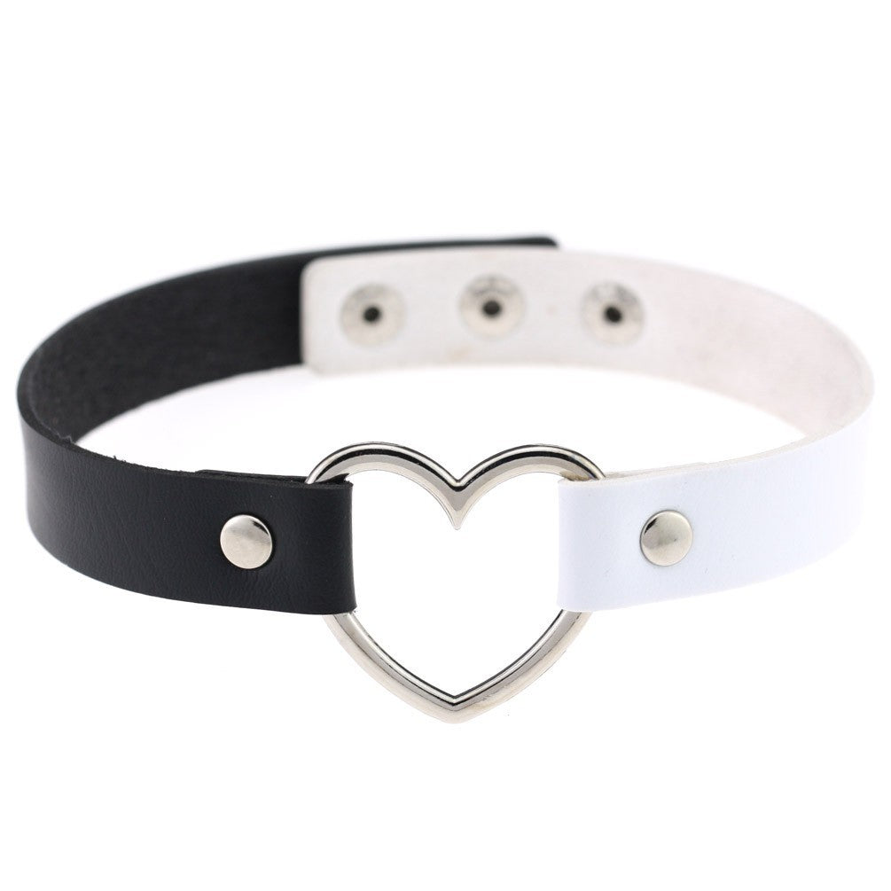 Harajuku Street Dance Heart-Shaped Choker Necklace