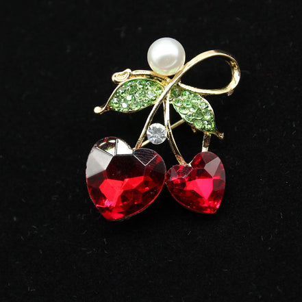 Red Glass Heart Brooch - Luxury Wedding Accessory